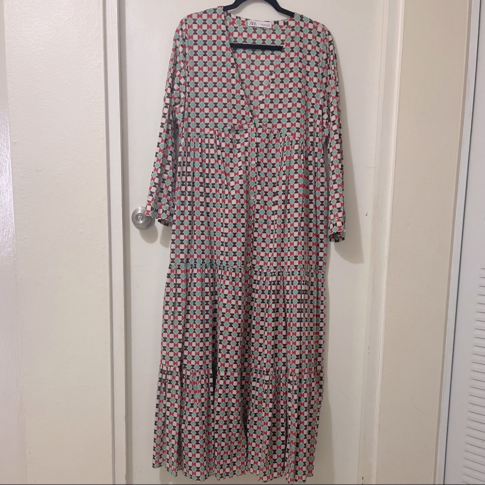 Beautiful Zara long dress in size XL.